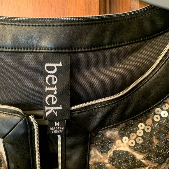 BEREK, Jacket, NEW NEVER WORN. Black, Brown and White with Sequins. Size MEDIUM. - Picture 3 of 4
